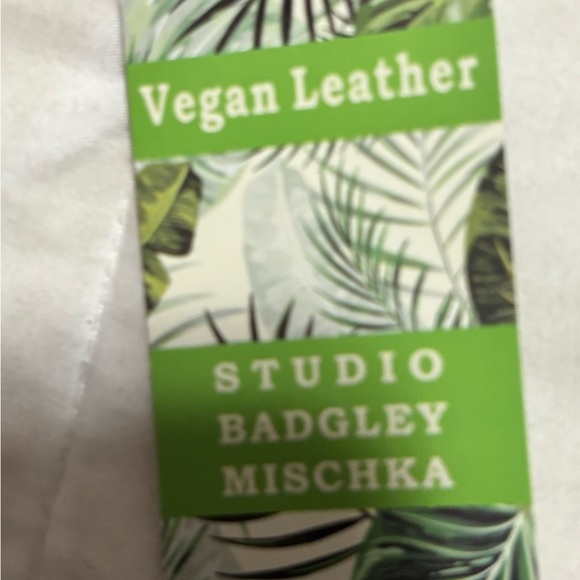 Bagdley Mischka phone case - Picture 6 of 9